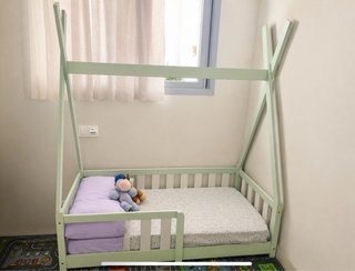 Cama infantil estilo tipi.