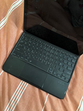 Funda con Teclado para iPad