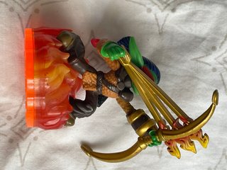 Skylanders 5 euros por figura