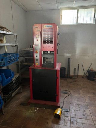 Prensa Hidráulica Nargesa PV21