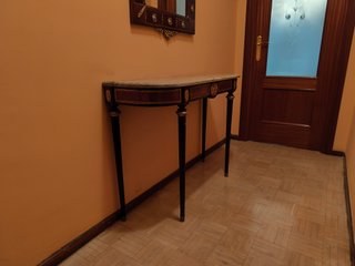 Mueble de entrada con espejo