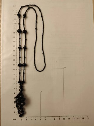 Collana donna lunga nera