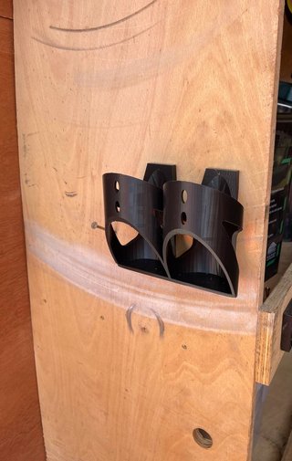 1 SOPORTE PARA 2 BOTELLAS DE GAS PROPANO MAPP