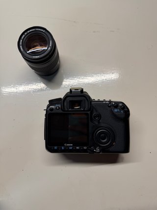 Canon EOS 40D + Lente