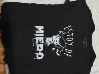 Camiseta Black is my happy color