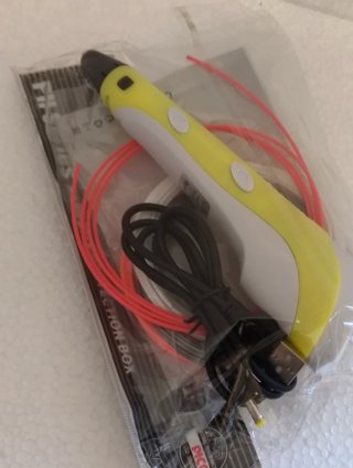 Penna 3D Gialla con filamenti