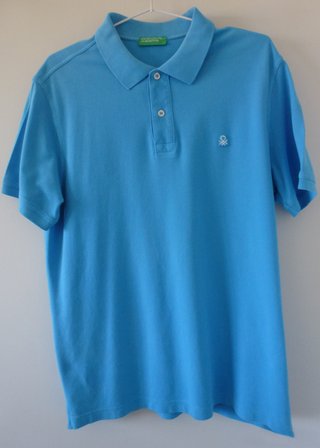 POLO BENETTON AZUL CLARO TALLA L MANGA CORTA