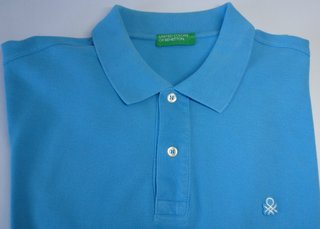 POLO BENETTON AZUL CLARO TALLA L MANGA CORTA