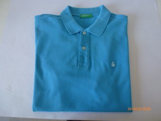 POLO BENETTON AZUL CLARO TALLA L MANGA CORTA