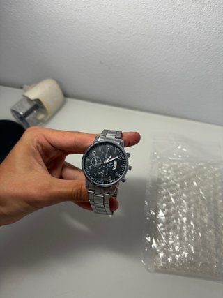 Reloj de pulsera plateado