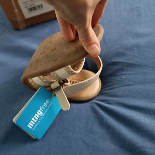 Sandalias Mustang Beige y Blanco