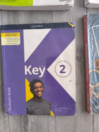 Libros de 1° y 2° de bachillerato