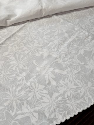 Tovaglia Ovale Fantasia Floreale  Bianco