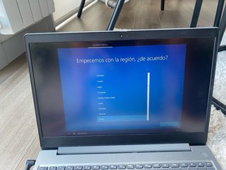 Portátil Lenovo Ideapad 3 Gris