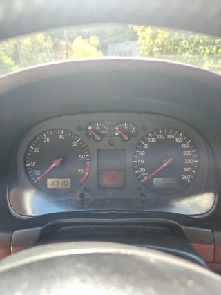 Volkswagen Golf 2001