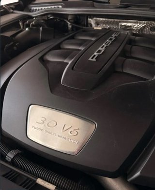 Porsche Cayenne 2012