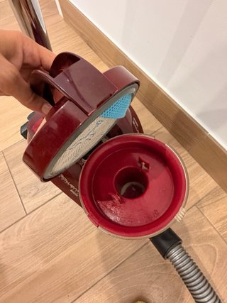Aspiradora Rowenta Roja
