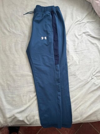 Se vende todo junto chaqueta S pantalon L