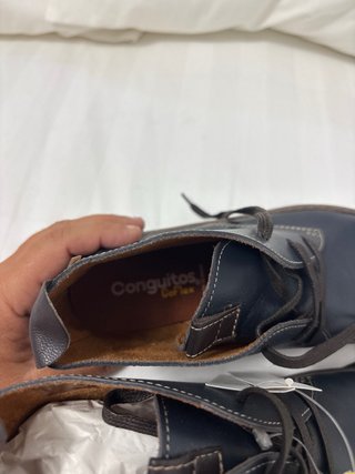 Zapatos niño Conguitos azul y marrón, talla 34.