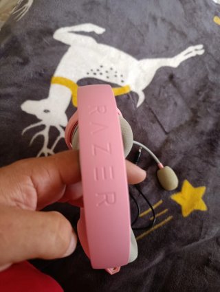Auriculares Razer Rosas con Micrófono