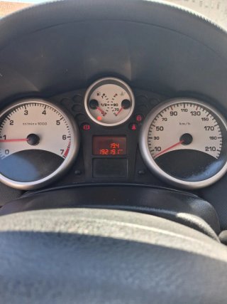 Peugeot 207 2009