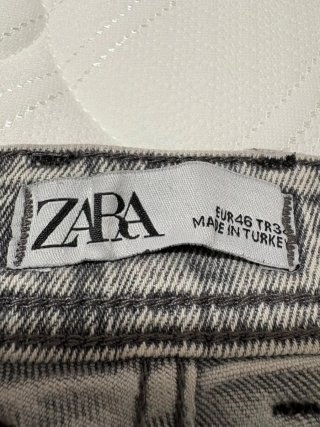 Pantalón Zara Gris