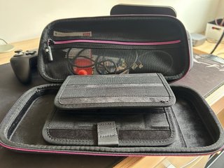 Nintendo Switch + Mando Pro 2 oficial + 8 Juegos