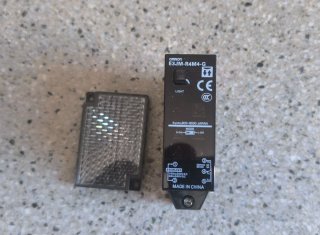 Sensor Fotoeléctrico Omron