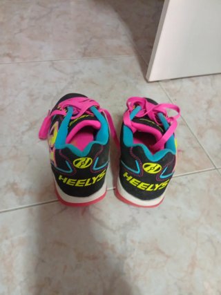 Zapatillas con ruedas Heelys
