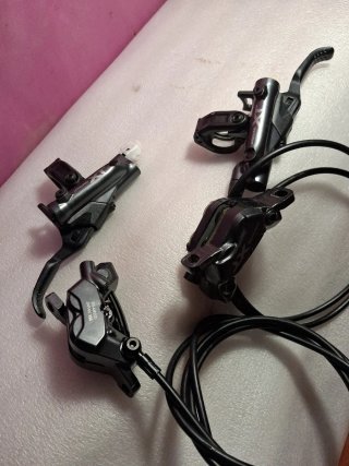 Frenos XT M8220 Shimano