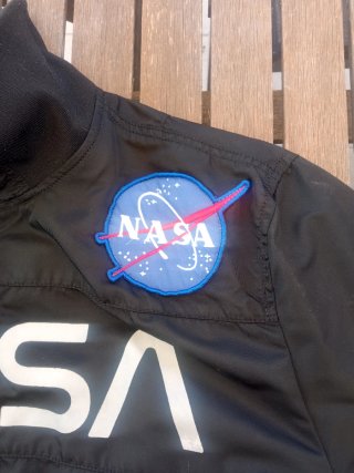 Chaqueta Bomber Alpha Industries NASA Negra