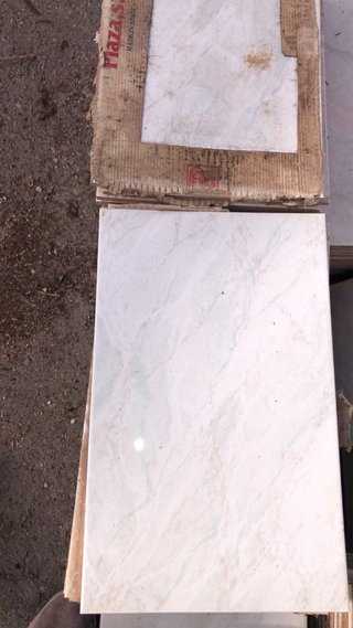 Azulejo de baño Plaza S.A.