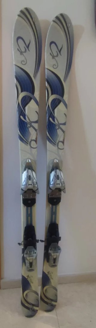 Esquís K2 Sweet Luv Mujer 142cm + Fijaciones Marke