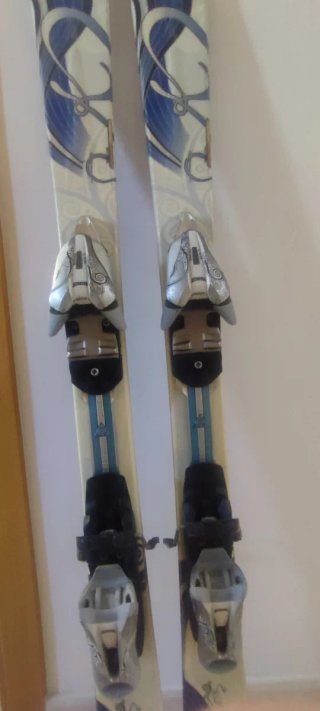 Esquís K2 Sweet Luv Mujer 142cm + Fijaciones Marke