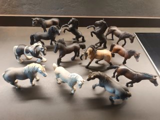 Cavalli Schleich 10€ a pezzo