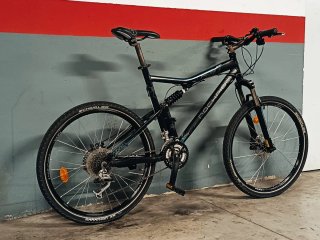 BICICLETA MONTAÑA 26 MARCA ROCKRIDER 6.3 TALLA (L)