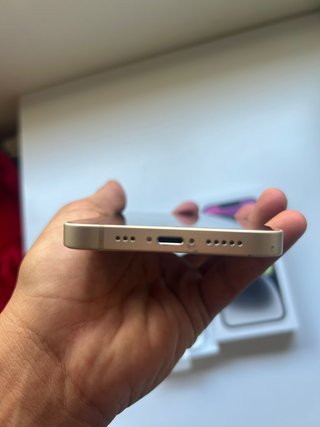 iPhone 14 bianco 100% batteria sana