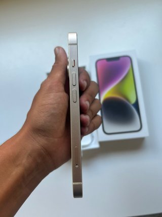 iPhone 14 bianco 100% batteria sana