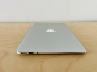 Macbook Air 11” i7 500gb SSD 8gb Ram