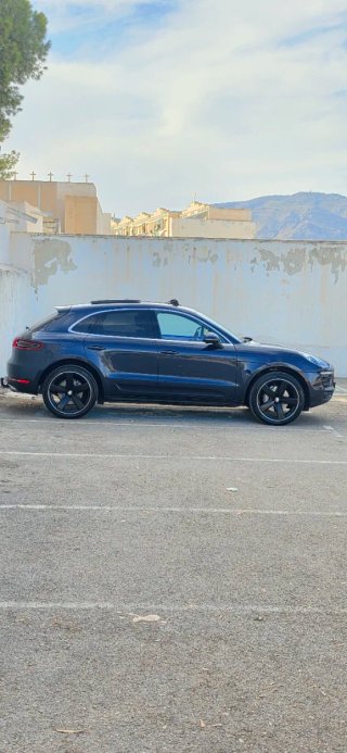 Porsche Macan 2015