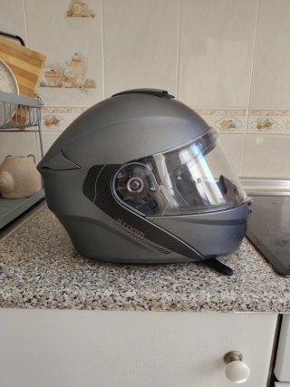 Casco moto AXXIS  modelo storm gris talla S