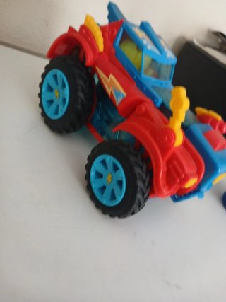 Coche de Juguete Rojo y Azul
