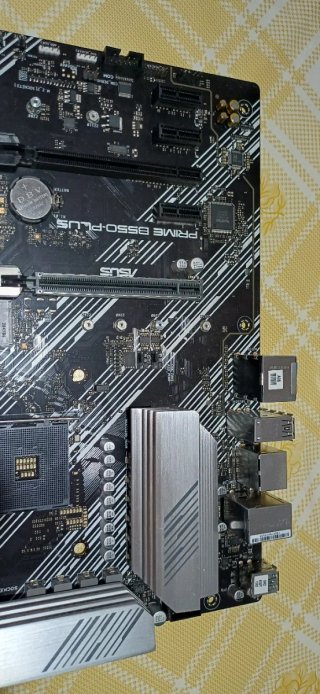 Placa Base Asus PRIME B550 leer descripción