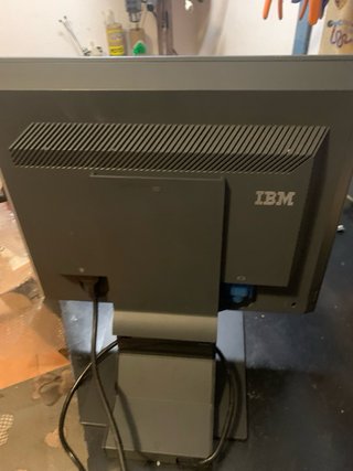Monitor IBM Vintage Nero