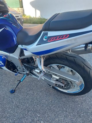 Suzuki GSXR 600cc Sportbike