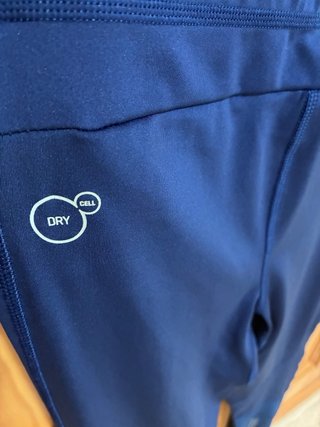 Lote leggings Puma dry cell y sudaderas mujer