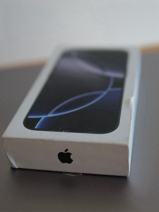 iPhone 16 Pro 512GB Titanio Negro