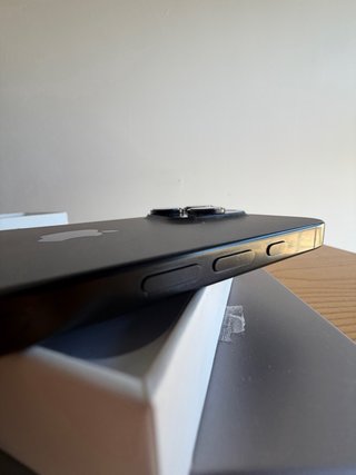 iPhone 16 Pro 512GB Titanio Negro