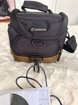 Canon EOS 1200D EF-S 18-55mm III Kit
