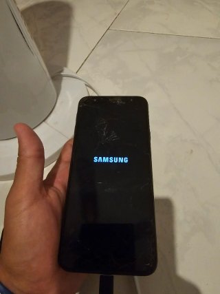 Samsung Galaxy J4+ Pantalla Rota